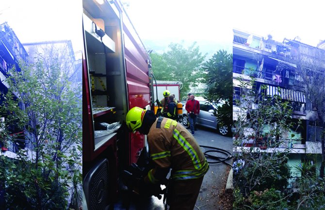 Burno jutro za kotorske vatrogasce: Gorjela dva stana u zgradi na Plagentima