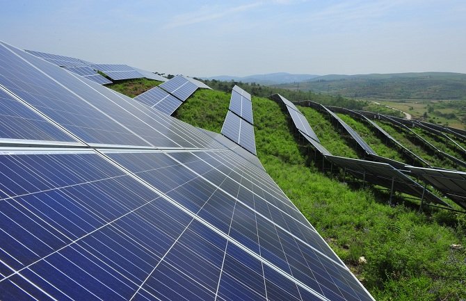 U Ulcinju će se graditi najveća solarna elektrana u Evropi