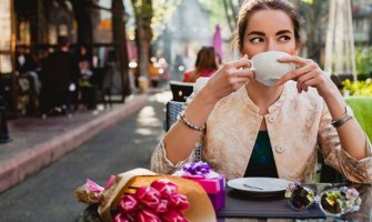 Prestanite na vrijeme: Evo zašto ne valja piti kafu čim ustanemo