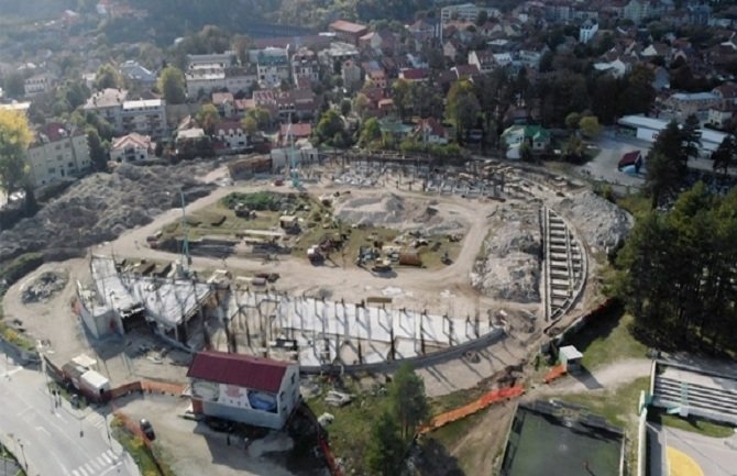 Izgradnja stadiona na Cetinju po planu