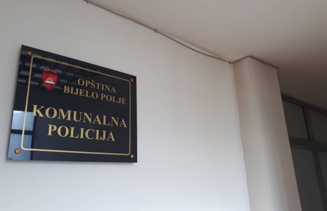 Bijelo Polje: Pretučen inspektor komunalne policije