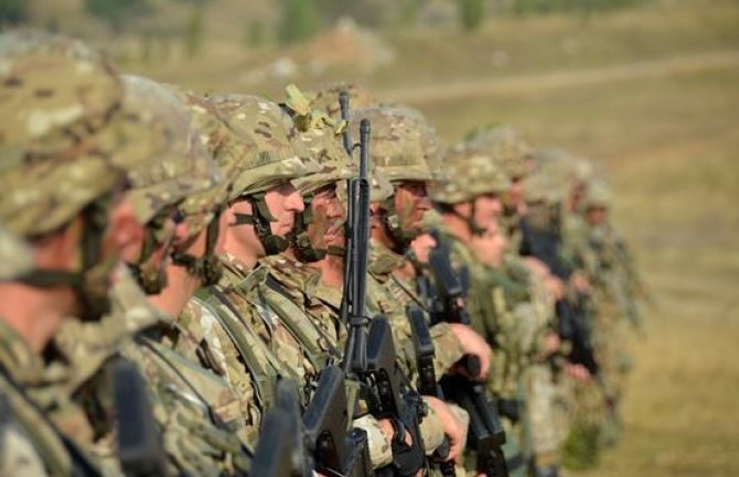 Dva miliona eura godišnje za troškove crnogorskih vojnika u Avganistanu