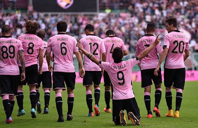 Fudbalski klub Palermo prodat za deset eura