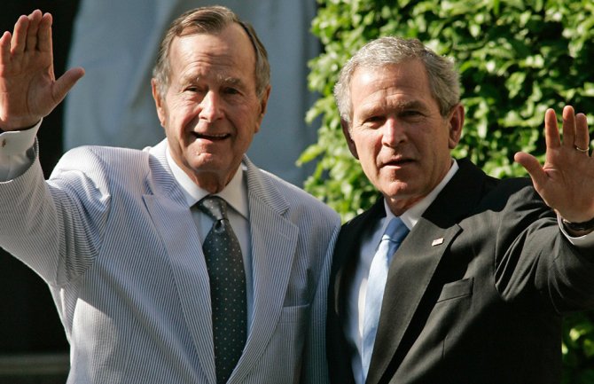 Posljednje riječi Džordža Buša njegovom sinu: Volim i ja tebe