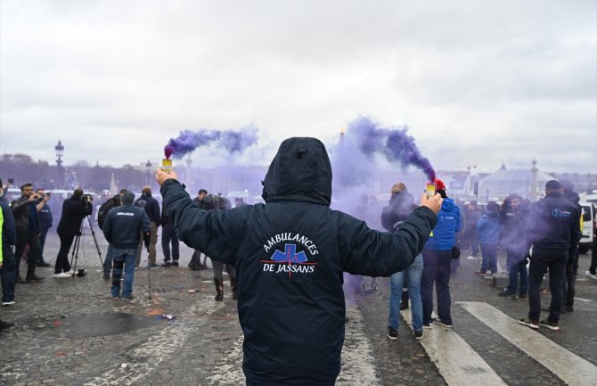 I danas protesti u Parizu: Radnici Hitne pomoći traže bolje uslove