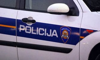 Saobraćajac zaustavio Slovenca,  vozač ga udario i pobjegao