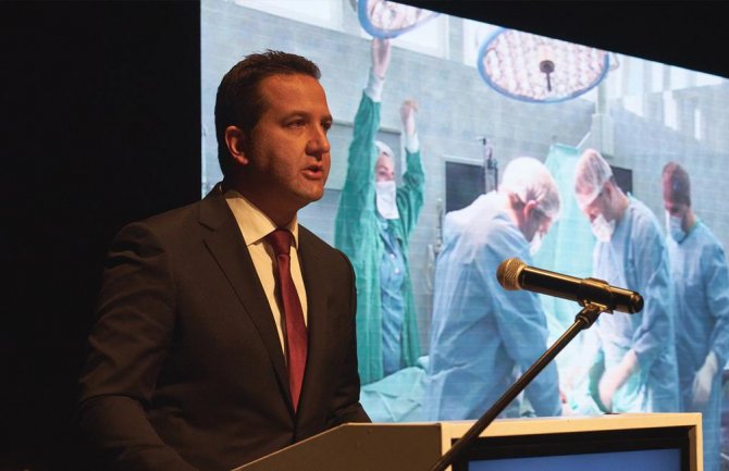 Eraković: Buduće aktivnosti KCCG-a biće usmjerene na edukaciju i usavršavanje ljekara