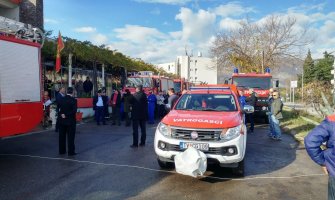 Tivat: Vatrogasci dobili dodatna specijalna vozila i plovila