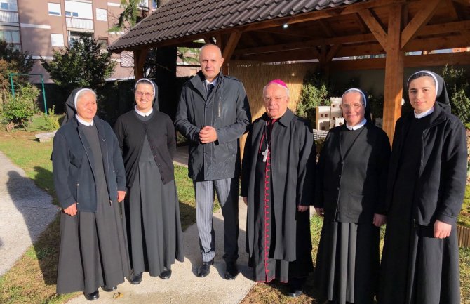 Časne sestre Franjevke dobročinstvom zavrijedile poštovanje svih građana Cetinja