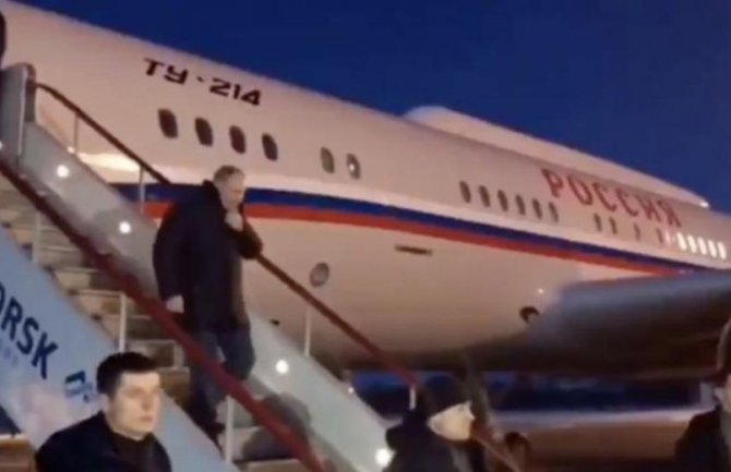 Zbog tragedije u Magnitogorsku Putin prekinuo novogodišnje praznike (VIDEO)