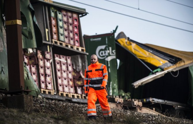  Broj žrtava željezničke nesreće u Danskoj porastao na osam (VIDEO)