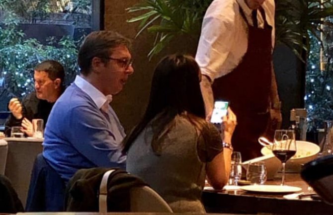 Vučić u Njujorku ručao za više od 5.000 eura