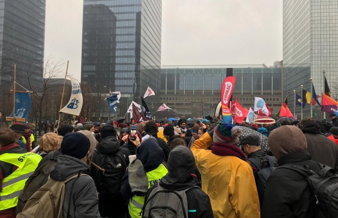 Protest u Briselu: Stotine građana nezadovoljno migrantskom politikom te zemlje
