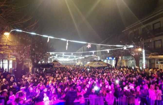 Berane: Pravoslavnu novu godinu proslavili uz muziku i vatromet