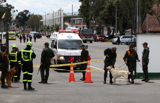 Kolumbija: U eksploziji “automobila bombe“najmanje devet mrtvih, povrijeđenih 54 (VIDEO)