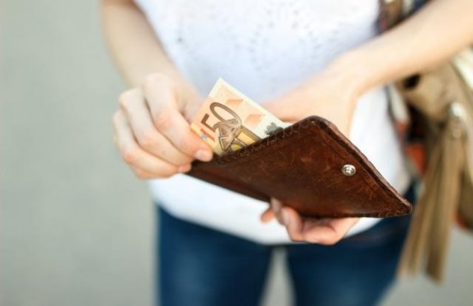 Privucite novac: Platu ne trošite prvog dana ali nađene pare potrošite odmah