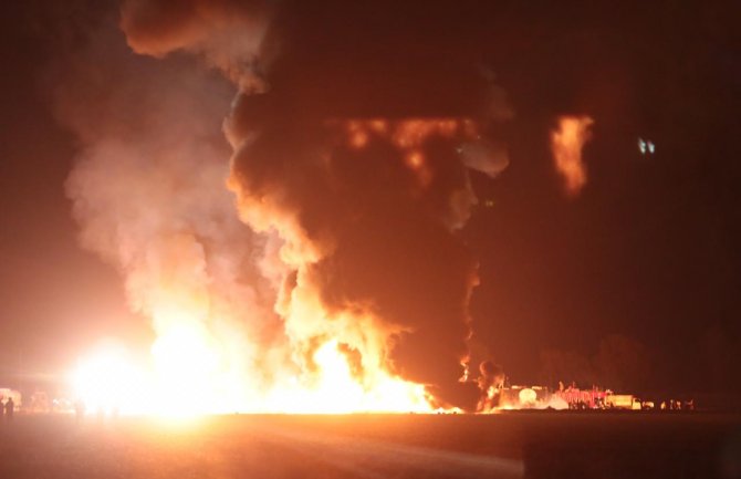 Tragedija u Meksiku: Eksplodirao naftovod, najmanje 21 osoba stradala(VIDEO)