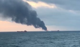 Požar na dva broda u Kerčkom moreuzu, stradalo 14 osoba (VIDEO)