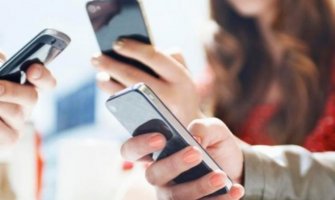 U Crnoj Gori manje korisnika mobilne telefonije u decembru