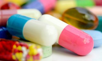 U Crnoj Gori 17% srednjoškolaca pije ljekove za smirenje