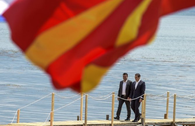  Riješen višedecenijski spor: Od danas zvanično - Sjeverna Makedonija! 
