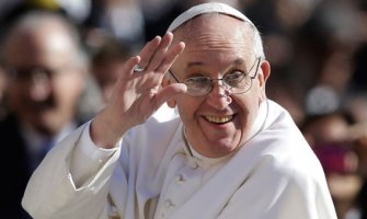 Papa pozvao mlade da iskoriste svaki trenutak da snove pretvore u realnost