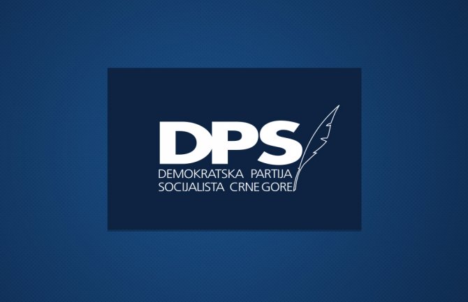 DPS: Ko želi u vladu, moraće na redovne izbore