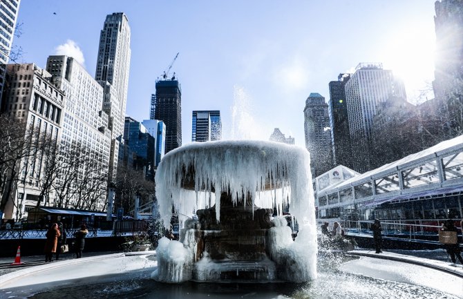 Vanredno stanje u SAD-u: Od polarne hladnoće umrlo 11 osoba