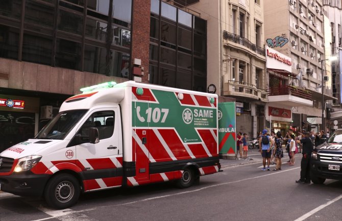 Požar u hotelu u Buenos Ajresu: Žena stradala, 50 povrijeđenih 