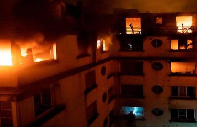 Pariz: Požar u stambenoj zgradi, najmanje 7 mrtvih (VIDEO)
