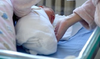 Uslovna kazna za medicinsku sestru koja je zamijenila bebe u KCCG