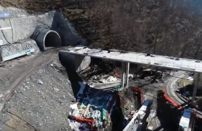 Najnoviji snimak sa gradilišta autoputa (VIDEO)