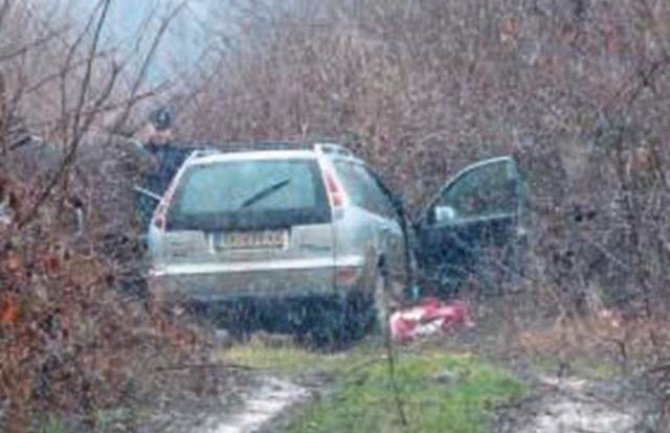 Prijepolje: Beživotno tijelo pronađeno u automobilu pokriveno ćebetom