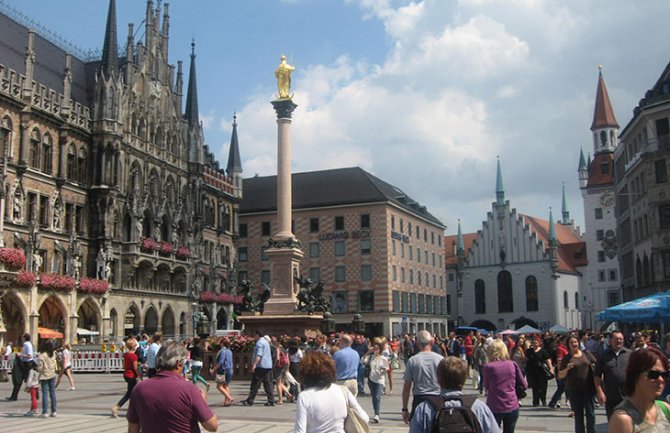 U ovom evropskom gradu u  centru možete šetati potpuno goli