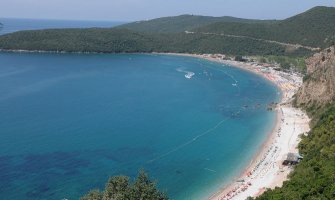 Crna Gora i Hrvatska da se otvore za strane turiste