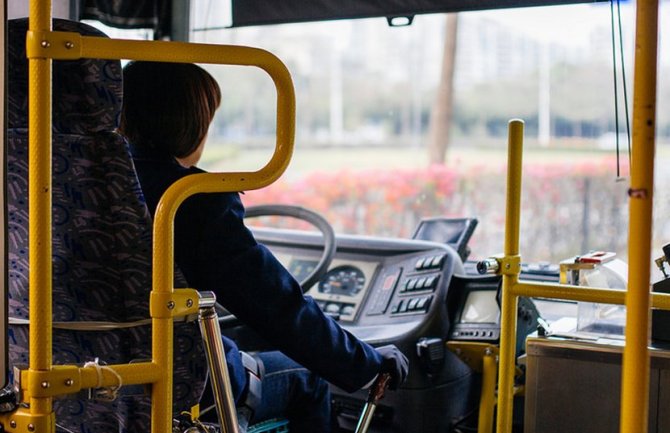 Autobuski prevoznici i dalje izdaju jednokratne karte suprotno odlukama Sekreterijata za saobraćaj
