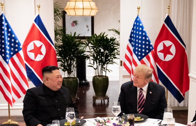 Tramp o samitu s Kimom: 