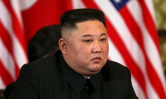 Kimovo obezbjeđenje opet u centru pažnje (VIDEO)