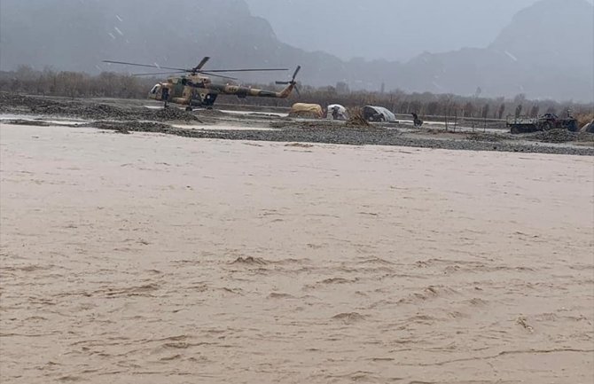 U poplavi u Avganistanu poginulo 12, a povrijeđeno 18 osoba