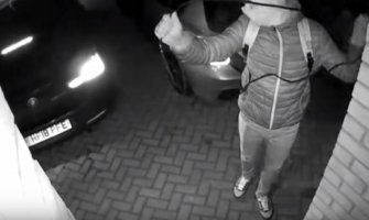 Lopovima trebalo manje od 20 sekundi da ukradu BMW (VIDEO)