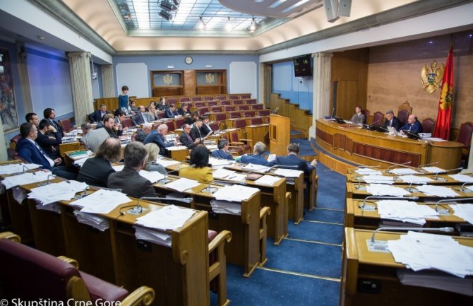 Opozicija danas nije u Parlamentu, Brajović ih pozvao da im se što prije pridruže