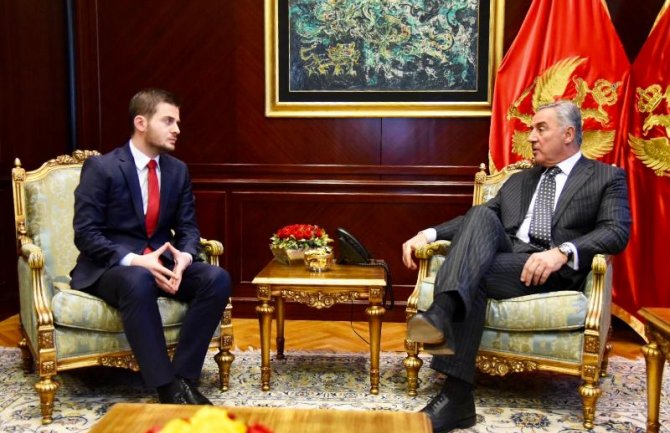 Đukanović sa albanskim ministrom: Visok kvalitet odnosa dvije zemlje
