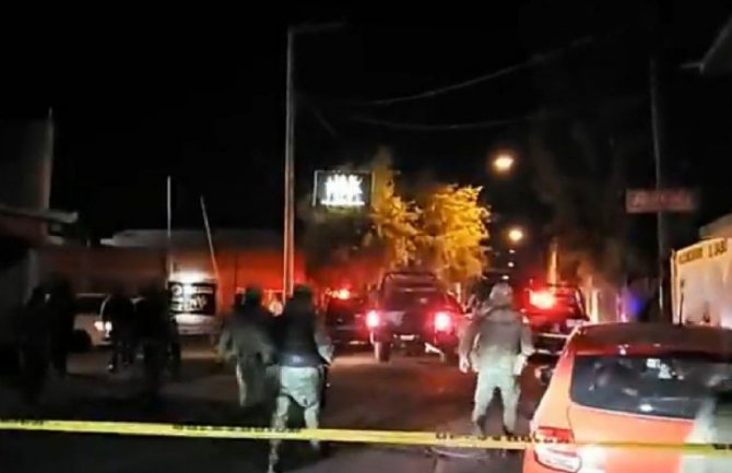 Meksiko: U napadu na noćni klub ubijeno 15 osoba 