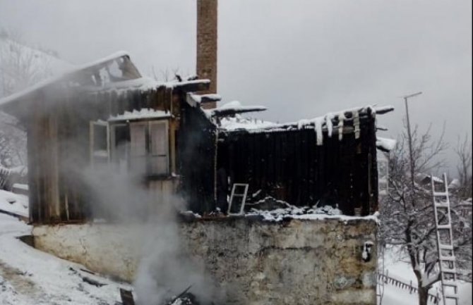 Pljevlja: U poÅ¾aru izgorjela kuÄa porodice PejoviÄ