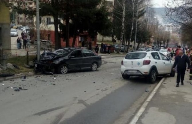 Težak udes u Pljevljima, više osoba povrijeđeno 