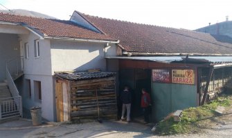 Bijelo Polje: Radnik štamparije Pegaz izazvao ekološki incident (FOTO)