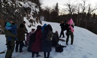 Hrvatska: Spašena trudnica koja se nalazila s grupom migranata na Plješivici