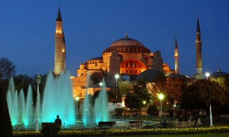 Grčka kritikuje namjeru Erdogana da preimenuje crkvu Svete Sofije u džamiju: To je uvreda
