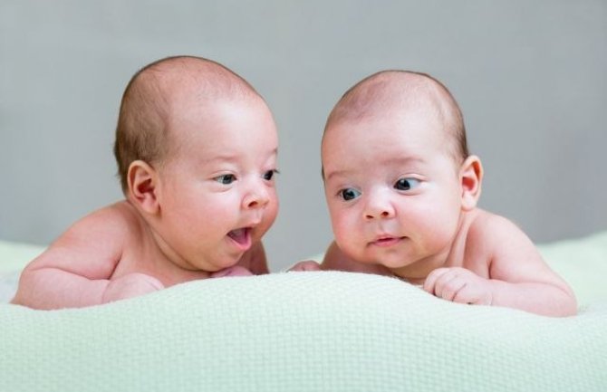 Nevjerovatno: Rodila blizance, ali očevi nisu isti
