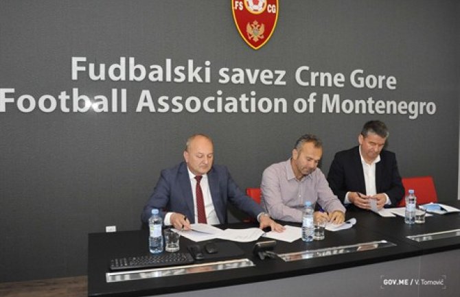 Potpisan ugovor o realizaciji projekta rekonstrukcije stadiona u Nikšiću